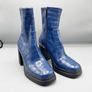 NEW Steve Madden Faux Crocodile Blue Triple Platform Boots
